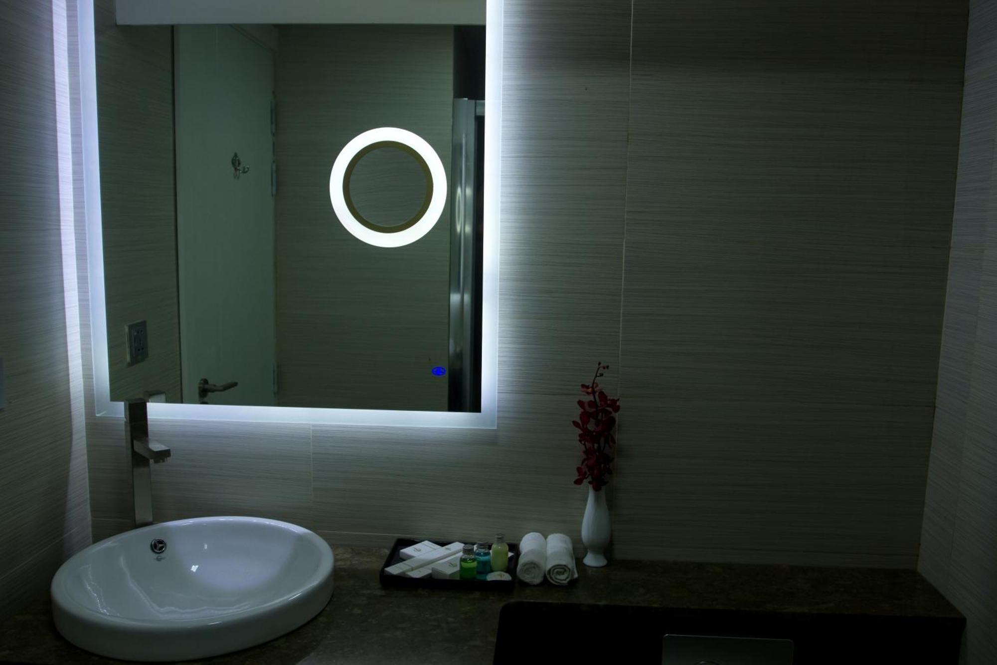 דאהקה Coventina Lake Suites מראה חיצוני תמונה
