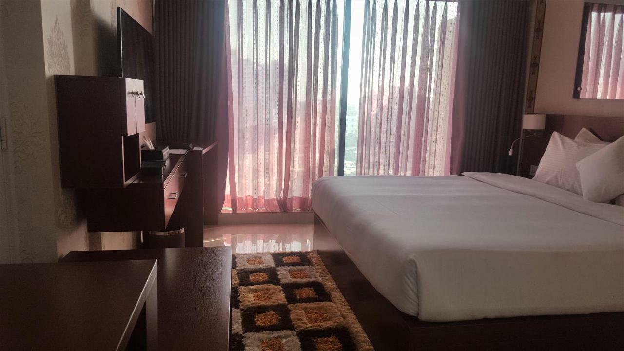 דאהקה Coventina Lake Suites מראה חיצוני תמונה