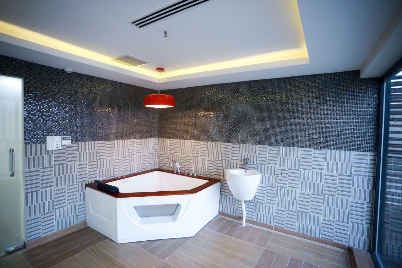 דאהקה Coventina Lake Suites מראה חיצוני תמונה